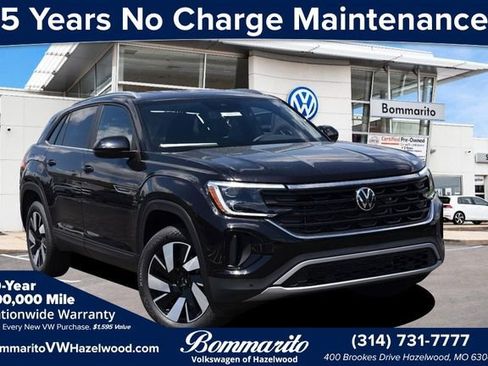 New 2026 Volkswagen Atlas Cross Sport SE FWD image 1