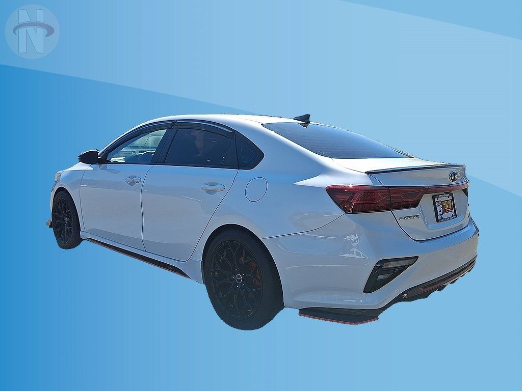 Used 2021 Kia Forte GT-Line w/ GT-Line Premium Package FWD image 4
