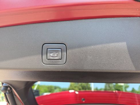 Certified 2023 Buick Encore GX Select w/ Experience Buick Package FWD image 13