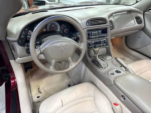 Used 2003 Chevrolet Corvette Convertible w/ Preferred Equipment Group1 image 43