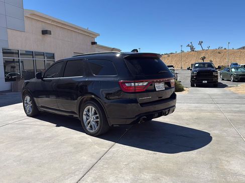 Used 2023 Dodge Durango GT RWD image 6