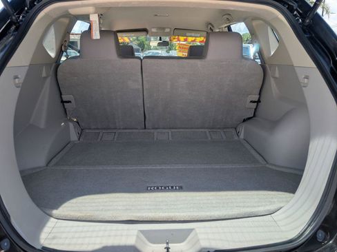 Used 2013 Nissan Rogue S FWD image 11