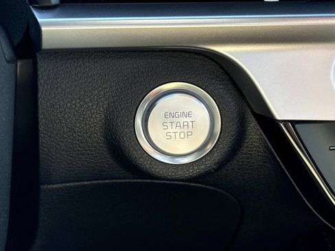 Used 2025 Kia Telluride EX X-Line image 31