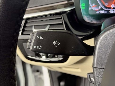 Used 2023 BMW 530i xDrive w/ Convenience Package image 22