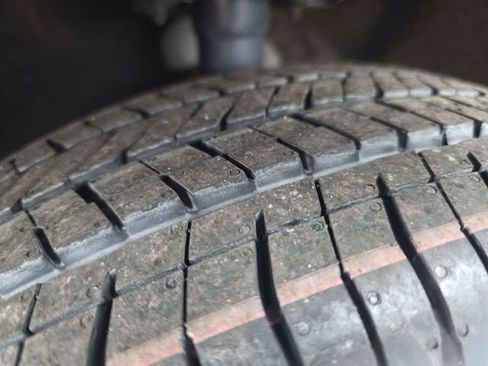 Used 2025 Chrysler Pacifica Select image 26