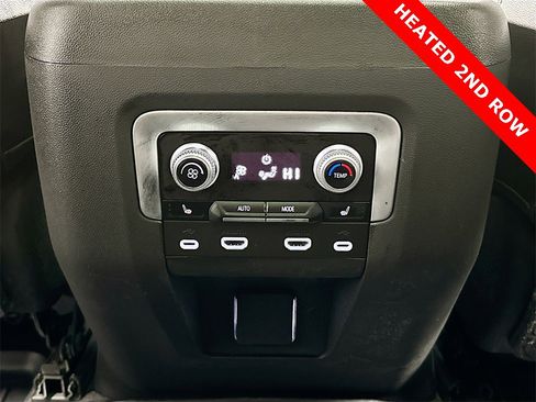 Used 2021 GMC Yukon SLT w/ SLT Luxury Plus Package image 28