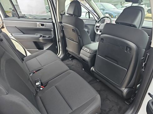 New 2026 Hyundai Santa Fe SE image 11