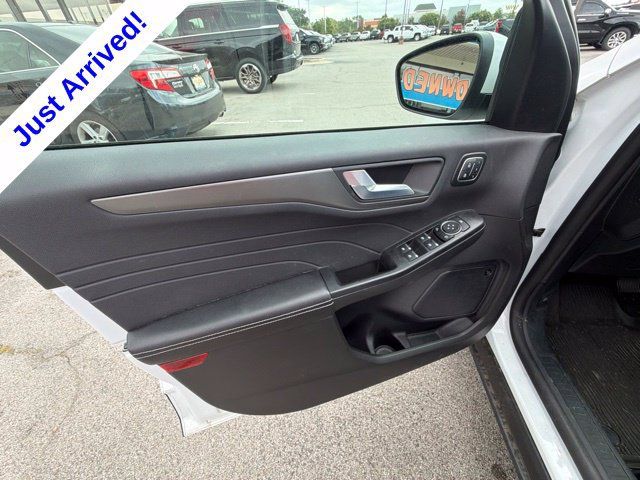 Used 2024 Ford Escape Active w/ Tech Pack #2 AWD/4WD image 39
