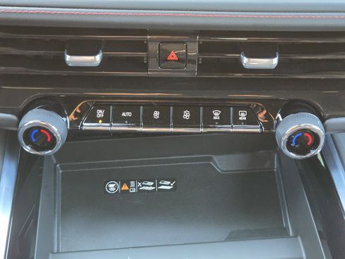 Used 2025 Chevrolet Tahoe RST w/ Comfort Package image 28