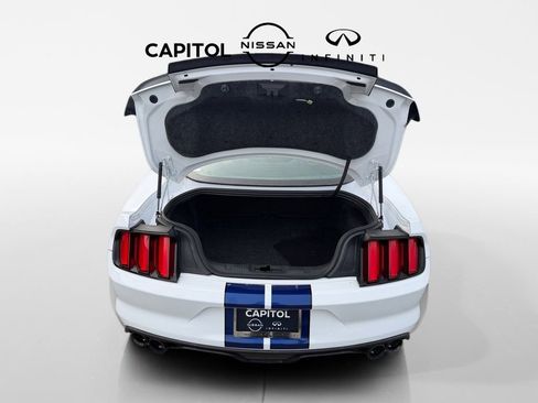 Used 2016 Ford Mustang Shelby GT350 w/ Track Package image 10