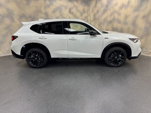 Used 2025 Acura ADX A-Spec AWD/4WD image 9