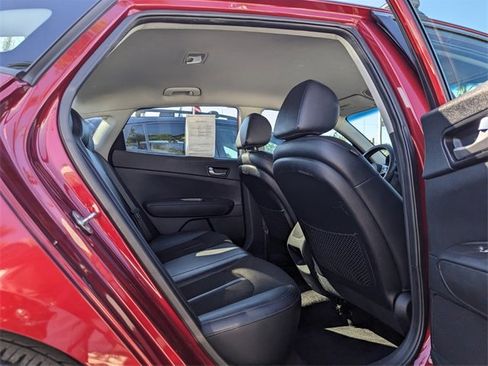 Used 2019 Kia Optima S image 14