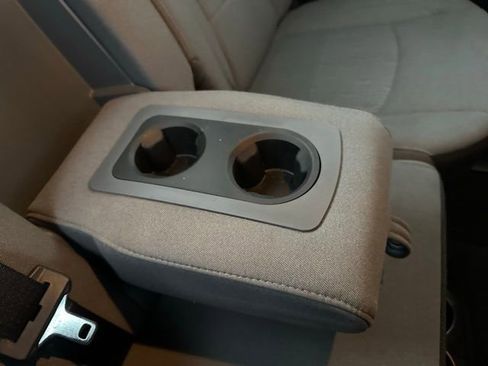 Used 2024 RAM 2500 Big Horn w/ Bed Utility Group image 30