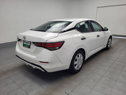 Used 2024 Nissan Sentra S FWD image 9