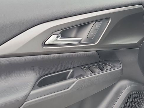 New 2026 Chevrolet Equinox EV LT w/ LPO, Blackout Package image 19