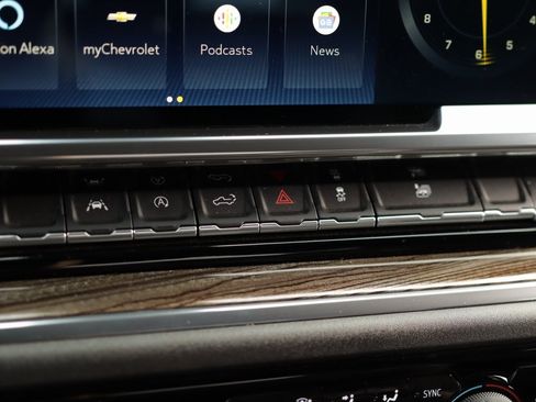 Used 2023 Chevrolet Silverado 1500 LT w/ Protection Package image 17