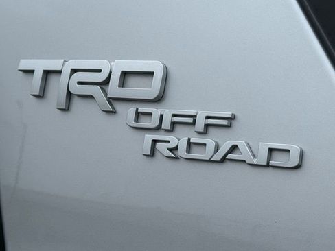Certified 2023 Toyota 4Runner TRD Off-Road image 11