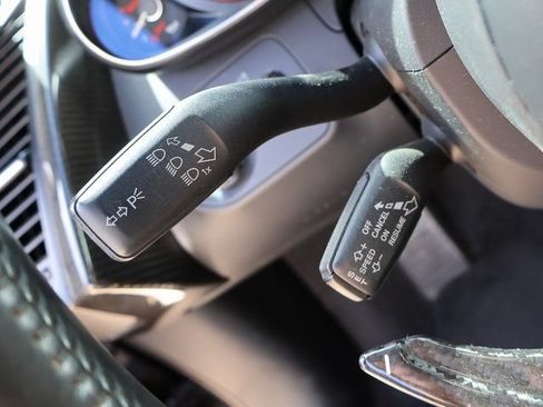 Used 2011 Audi R8 V10 AWD/4WD image 24