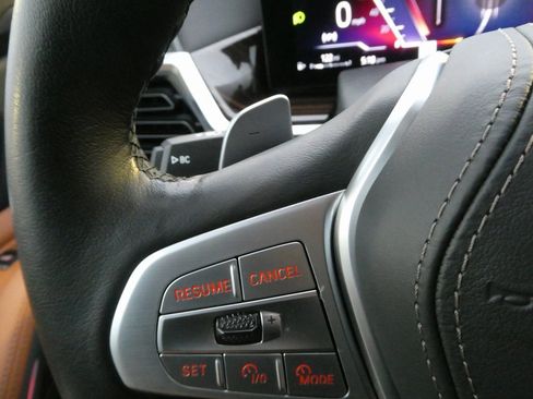 Used 2026 BMW X7 xDrive40i image 18