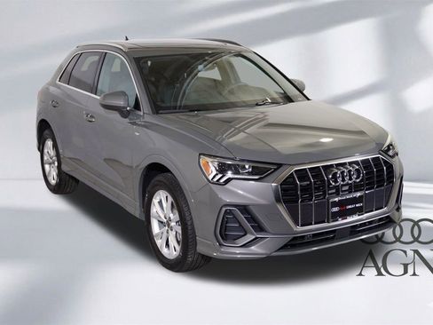 Used 2025 Audi Q3 2.0T Premium w/ Convenience Package image 11