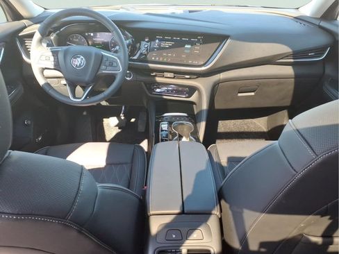Used 2023 Buick Envision Avenir AWD/4WD image 7