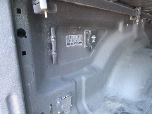 Used 2024 RAM 3500 Laramie w/ Protection Group AWD/4WD image 15