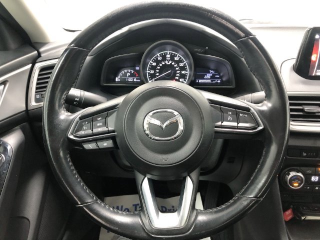 Used 2017 MAZDA MAZDA3 Touring FWD image 16
