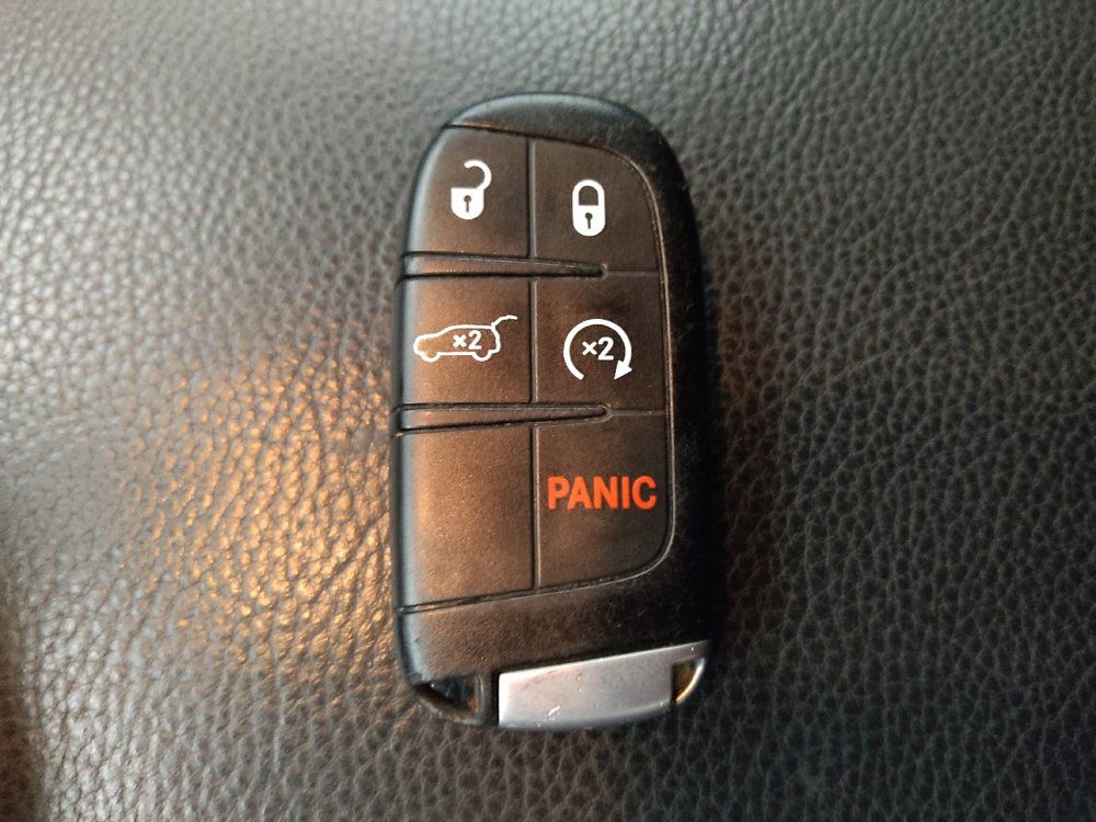 Used 2019 Jeep Grand Cherokee High Altitude AWD/4WD image 32