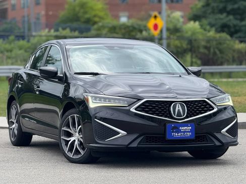 Used 2019 Acura ILX FWD image 2