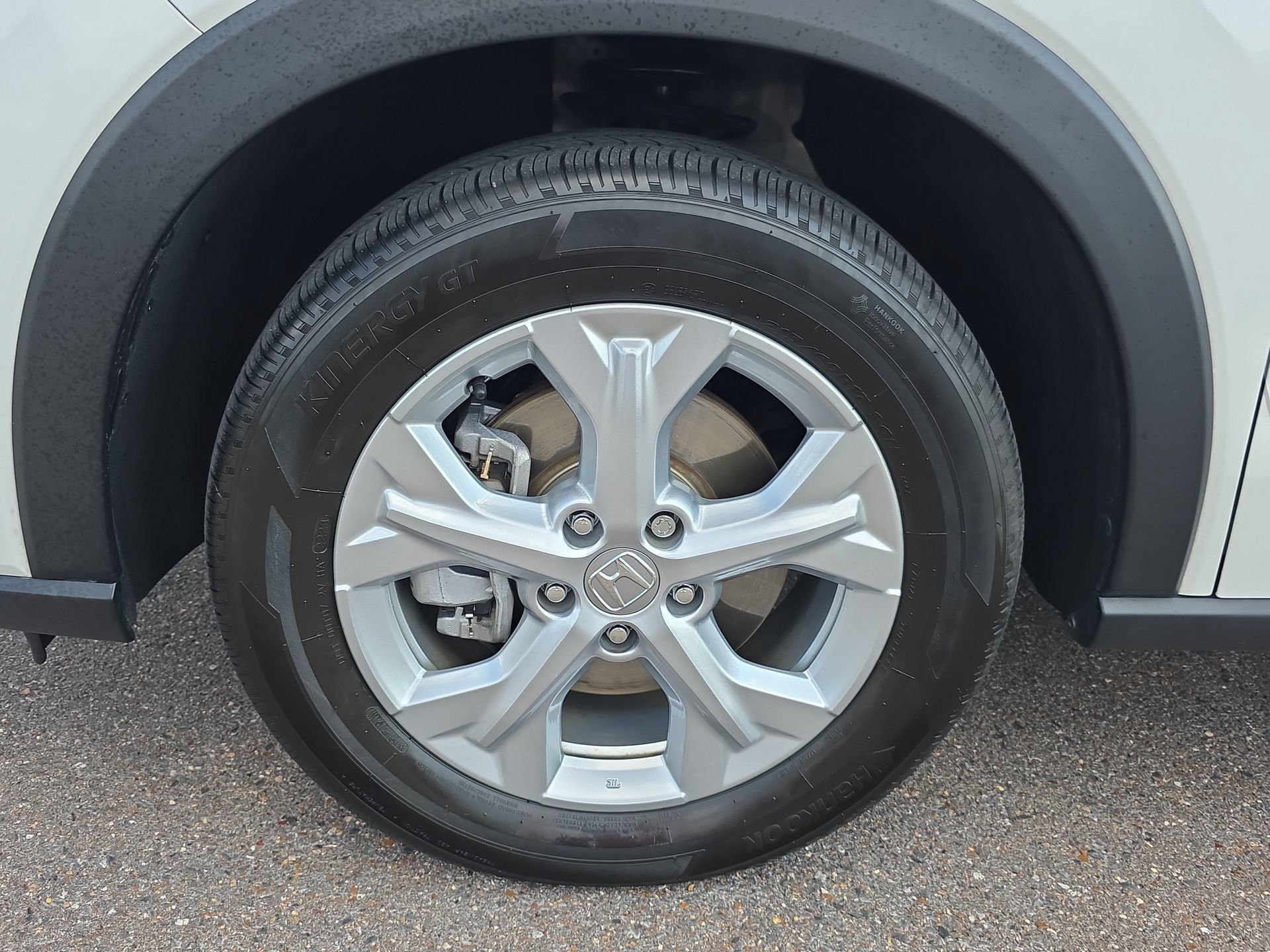 Used 2024 Honda HR-V LX image 9