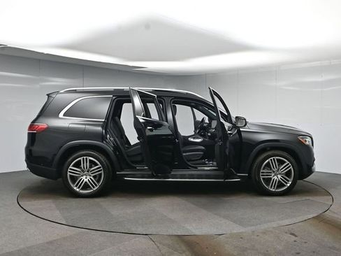 Used 2022 Mercedes-Benz GLS 450 4MATIC image 62