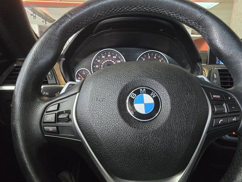 Used 2014 BMW 428i xDrive Convertible image 24