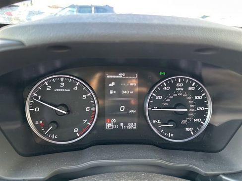 Used 2025 Subaru Forester Premium image 2