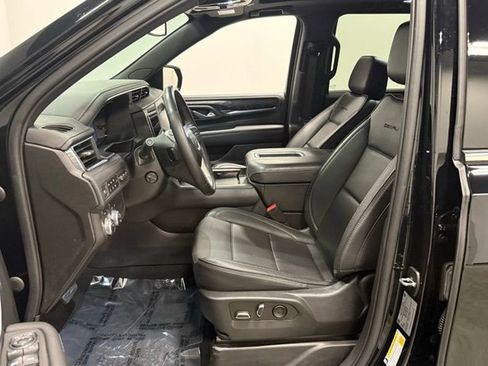 Used 2022 GMC Yukon Denali image 14