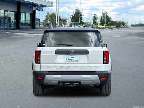 Used 2026 Honda Passport RTL image 6