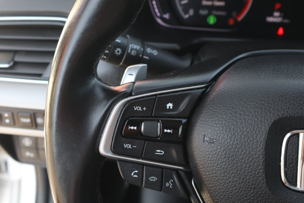 Used 2018 Honda Accord Touring image 26
