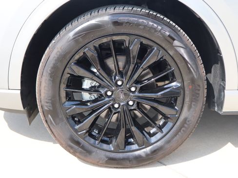 Used 2023 Ford Escape ST-Line Elite image 30