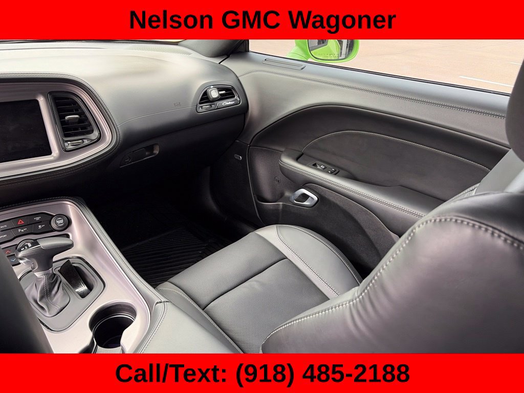 Used 2023 Dodge Challenger SXT w/ Plus Package RWD image 19