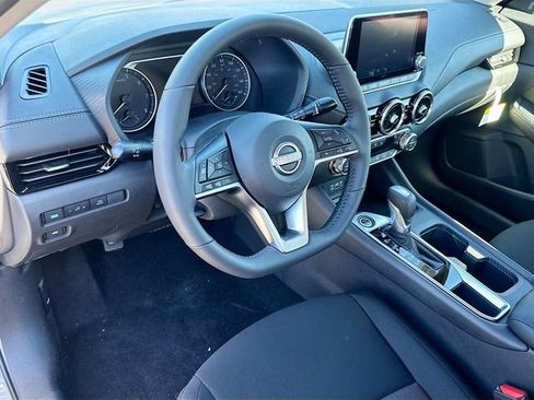 New 2025 Nissan Sentra SV w/ All-Weather Package image 10