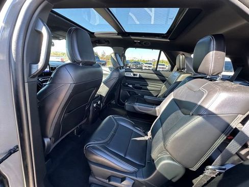 Used 2023 Ford Explorer ST w/ Equipment Group 401A image 20