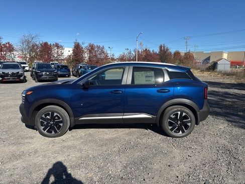 New 2026 Nissan Kicks SV w/ SV Premium Package image 9