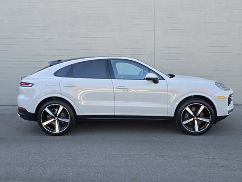 New 2026 Porsche Cayenne image 10