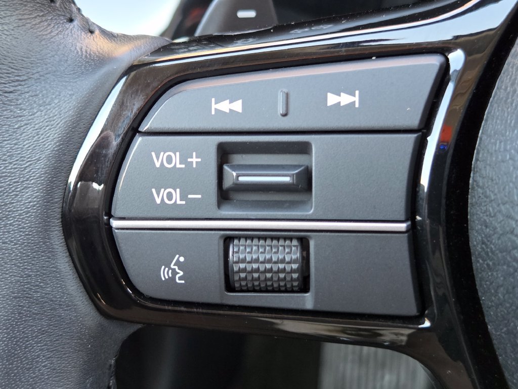 Used 2024 Honda Accord Touring image 18