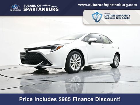 Used 2024 Toyota Corolla SE image 25