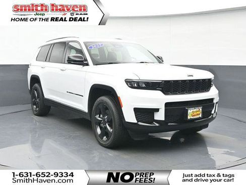 Certified 2023 Jeep Grand Cherokee L Laredo AWD/4WD image 1