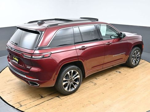 Used 2023 Jeep Grand Cherokee Overland AWD/4WD image 45