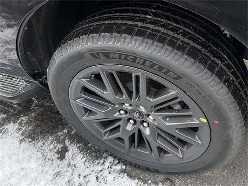 New 2026 Ford Expedition Platinum w/ Stealth Appearance Package image 8