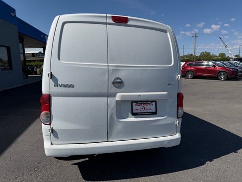 Used 2018 Nissan NV200 SV FWD image 8