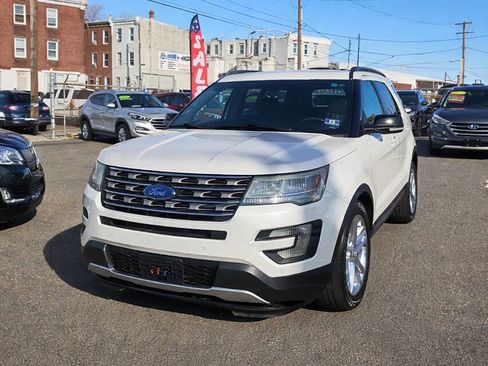 Used 2016 Ford Explorer XLT w/ Equipment Group 202A image 1