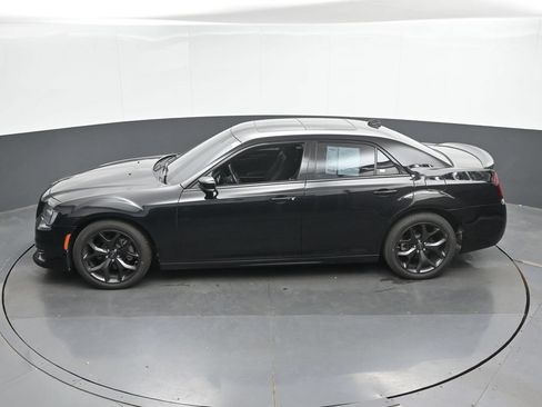 Used 2022 Chrysler 300 S RWD image 36